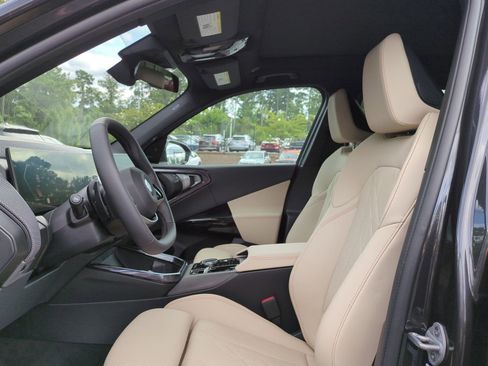 Used 2026 BMW X3 xDrive30 w/ Premium Package image 14