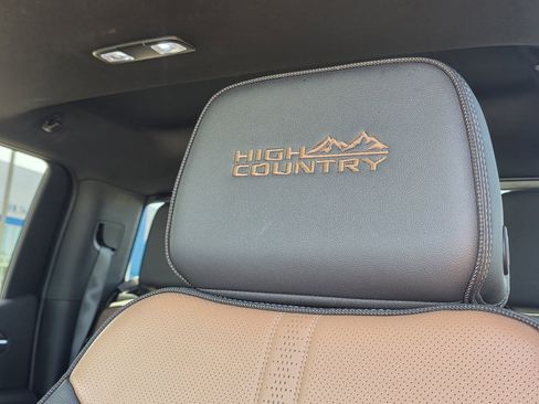 New 2026 Chevrolet Silverado 1500 High Country AWD/4WD image 16