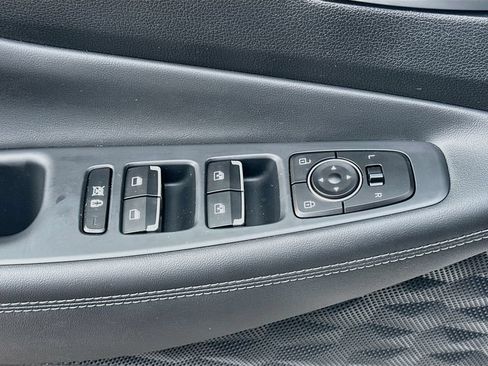 Used 2020 Hyundai Santa Fe Limited FWD image 18