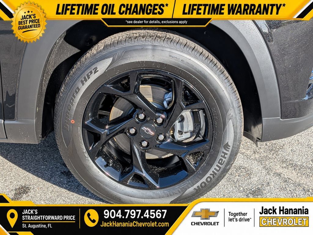 New 2026 Chevrolet Trax LT w/ Driver Confidence Package FWD image 10