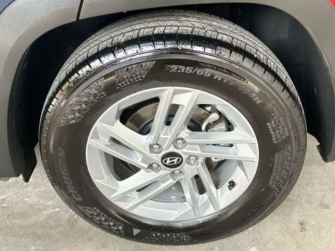 Used 2026 Hyundai Tucson SE FWD image 11