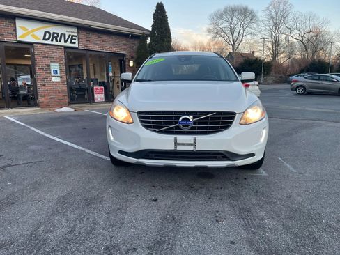 Used 2016 Volvo XC60 T5 image 7