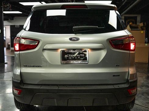 Used 2018 Ford EcoSport SE image 6