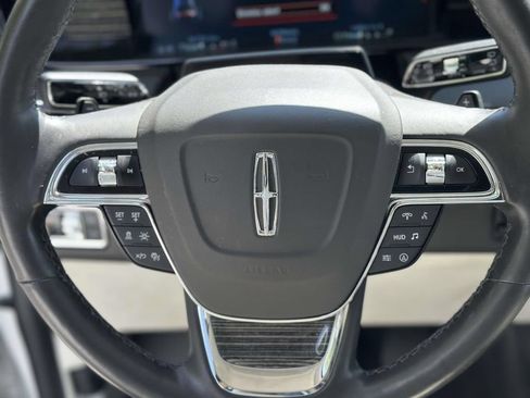 Used 2022 Lincoln Navigator L Black Label AWD/4WD image 10