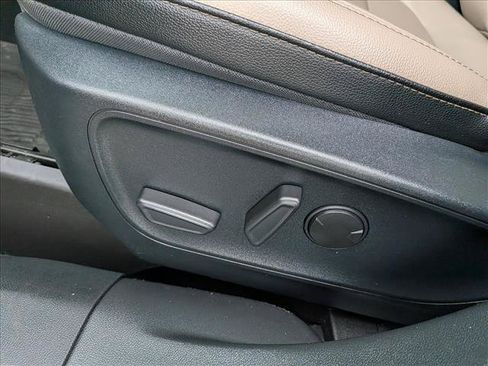 Used 2022 Ford Escape SEL w/ Technology Package AWD/4WD image 24