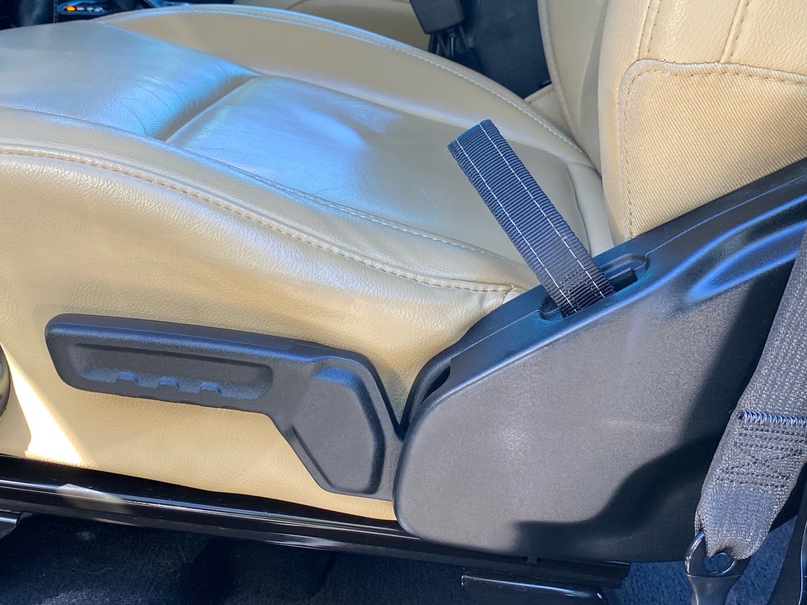 Used 2018 Jeep Wrangler Unlimited Rubicon AWD/4WD image 16