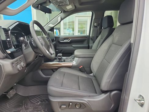 New 2026 Chevrolet Silverado 1500 LT Trail Boss w/ Convenience Package II AWD/4WD image 11