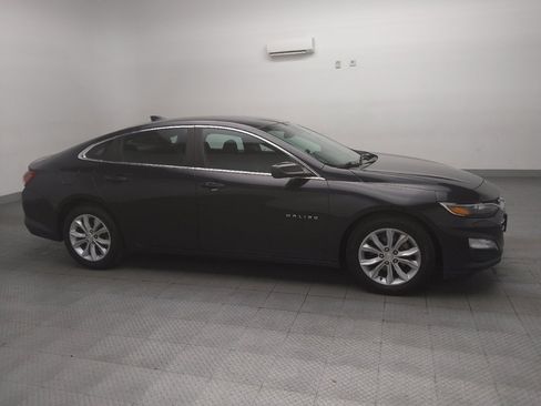 Used 2022 Chevrolet Malibu LT FWD image 11