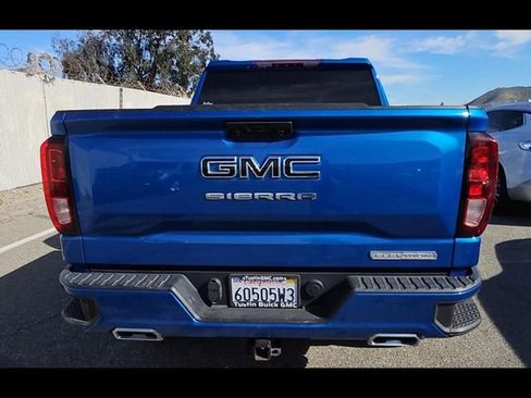 Used 2023 GMC Sierra 1500 Elevation w/ LPO, Elevation Black Package image 6