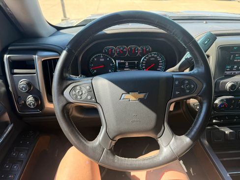 Used 2018 Chevrolet Silverado 1500 LTZ w/ Sport Package AWD/4WD image 19
