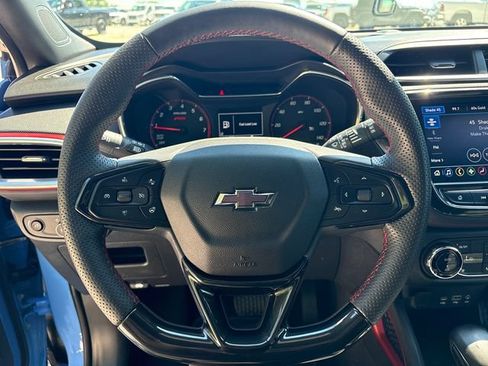 Certified 2023 Chevrolet TrailBlazer RS w/ Convenience Package AWD/4WD image 19