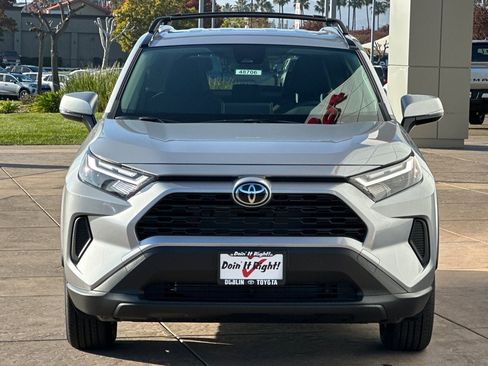New 2025 Toyota RAV4 LE image 10