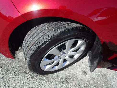 Used 2025 Toyota Corolla LE image 16