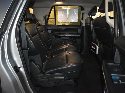 Used 2023 Ford Expedition Max XLT image 45
