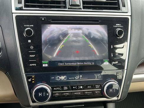 Used 2018 Subaru Outback 2.5i Limited image 14