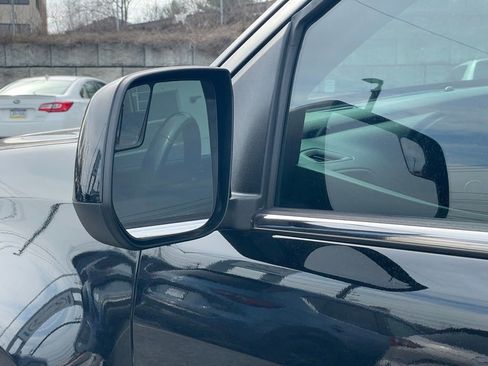 Used 2019 Chevrolet Colorado LT w/ LT Convenience Package image 28