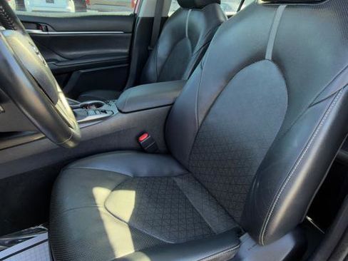 Used 2023 Toyota Camry XSE w/ Navigation Package image 21