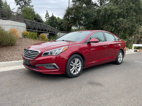 Used 2015 Hyundai Sonata SE image 29