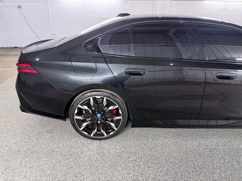 Used 2024 BMW i5 M60 w/ Premium Package AWD/4WD image 6