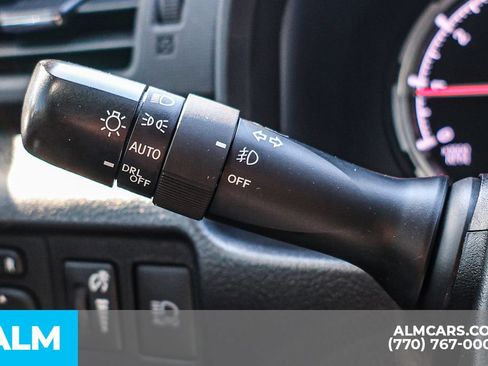 Used 2023 Toyota 4Runner Limited AWD/4WD image 31