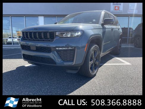 New 2026 Jeep Grand Cherokee L Limited AWD/4WD image 1