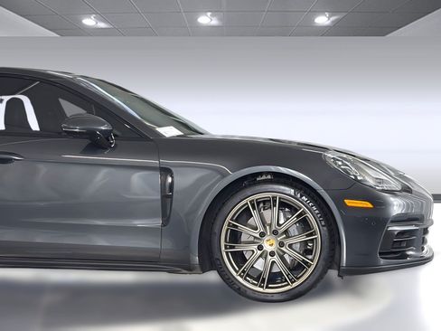 Used 2020 Porsche Panamera 4S AWD/4WD image 21
