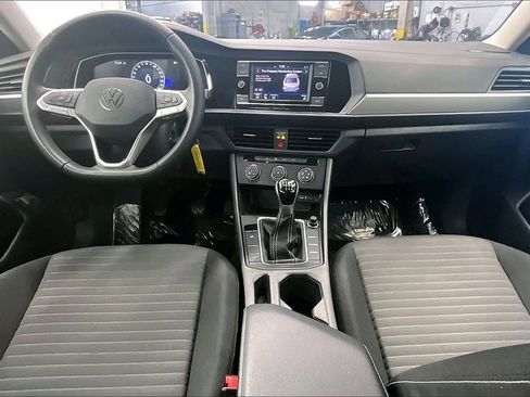 Used 2024 Volkswagen Jetta S image 14