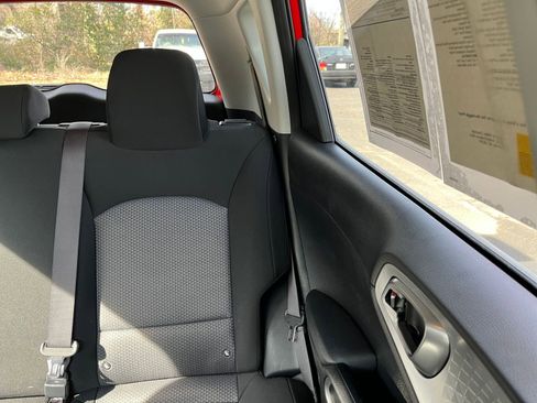 Used 2025 Kia Soul LX w/ LX Technology Package image 35