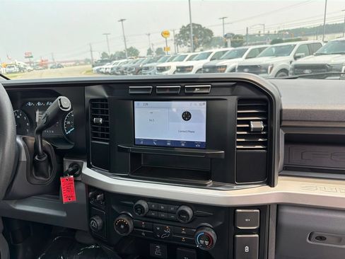 Certified 2024 Ford F350 XL w/ Camper Package RWD image 19