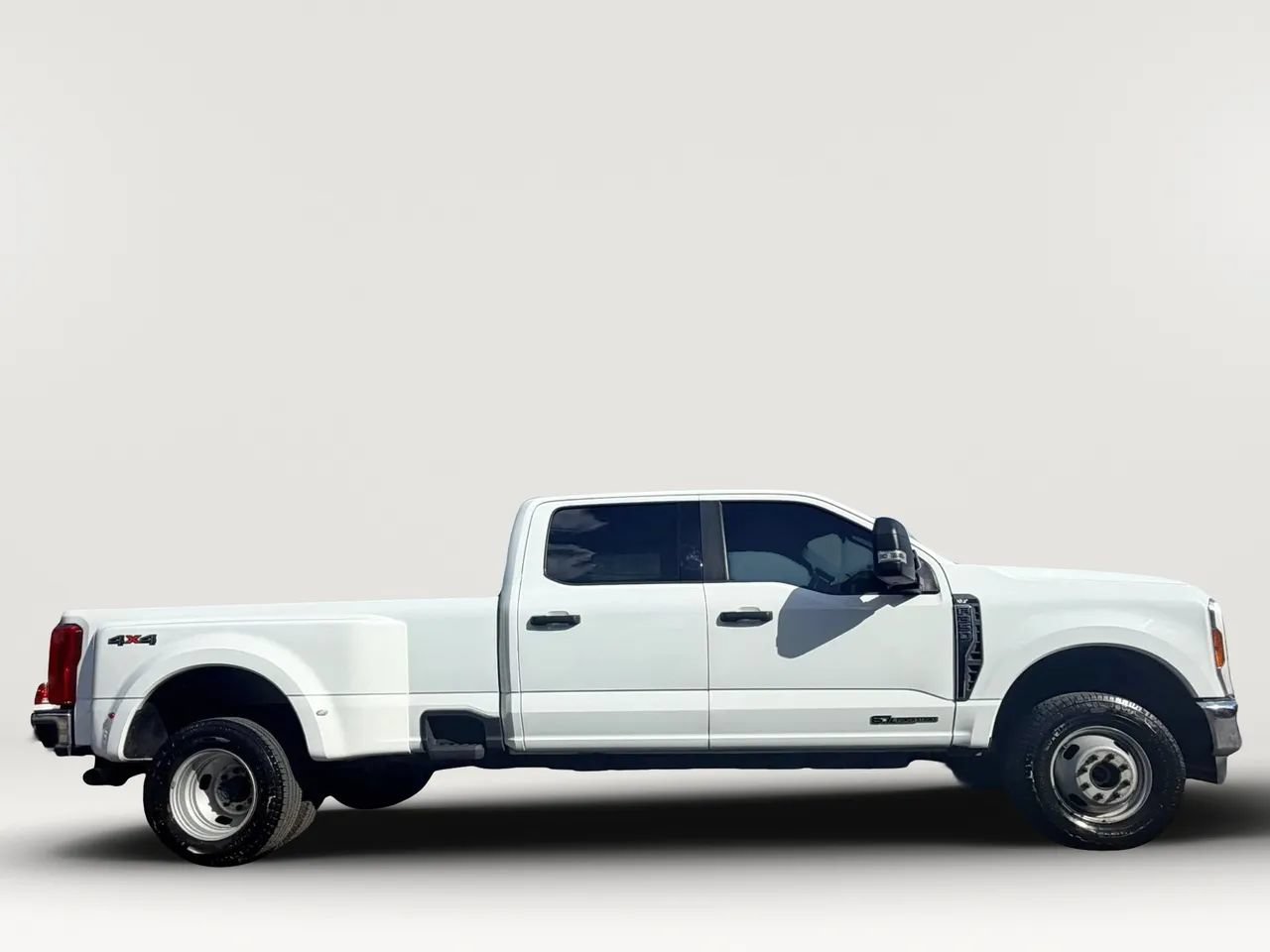 Used 2025 Ford F350 XLT AWD/4WD image 15
