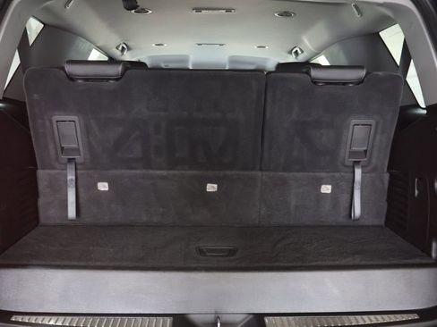 Used 2018 Chevrolet Tahoe LT image 14