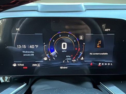 Used 2026 Chevrolet Suburban RST w/ Comfort Package image 11