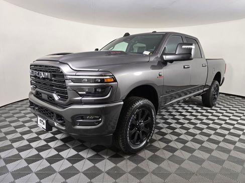 New 2025 RAM 3500 Big Horn image 34