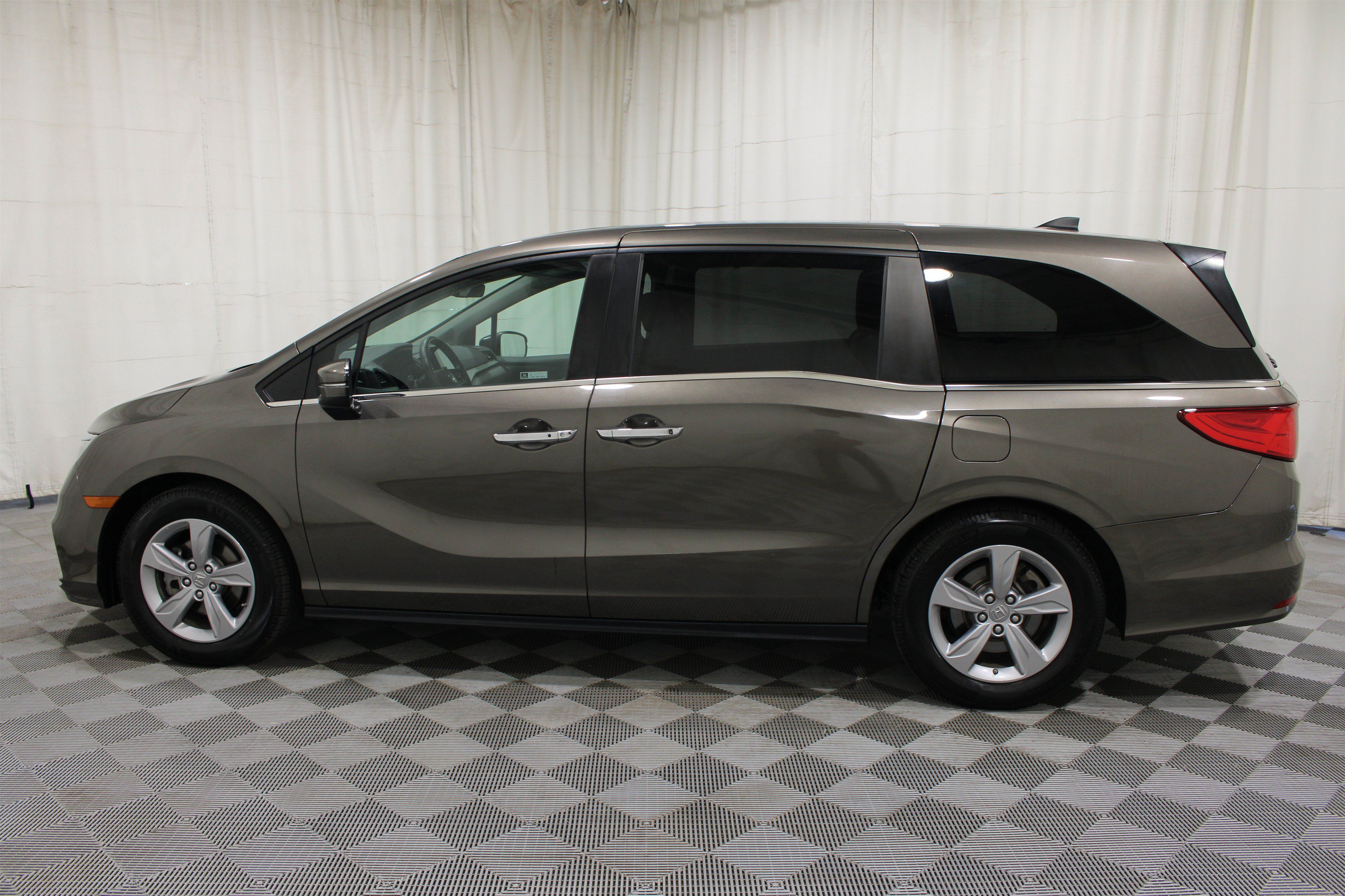 Used 2019 Honda Odyssey EX-L image 33