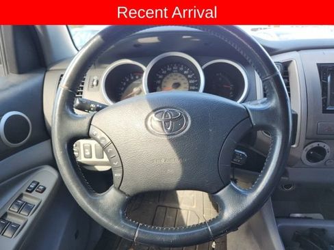 Used 2005 Toyota Tacoma 4x4 Double Cab image 8