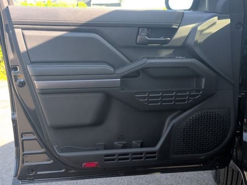 New 2026 Toyota Tacoma SR5 AWD/4WD image 10