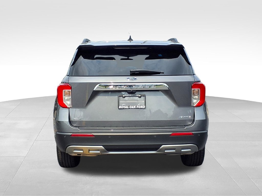 Certified 2023 Ford Explorer XLT w/ Equipment Group 202A AWD/4WD image 27
