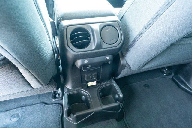Certified 2025 Jeep Wrangler Unlimited Sahara AWD/4WD image 35