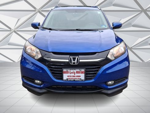 Certified 2018 Honda HR-V EX-L image 3