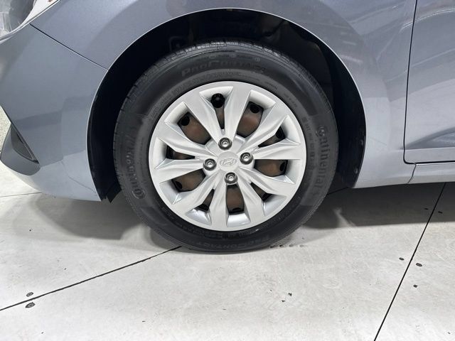Used 2020 Hyundai Accent SE FWD image 5