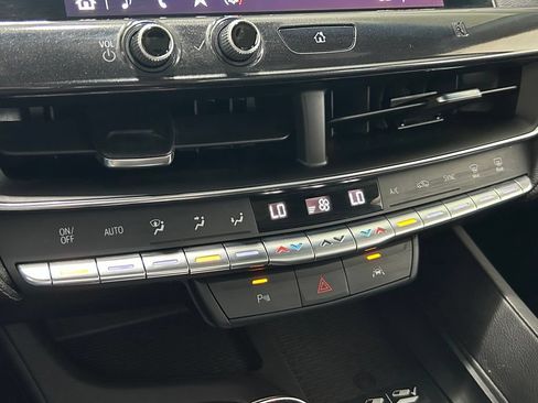 Used 2021 Cadillac CT5 Premium Luxury RWD image 24