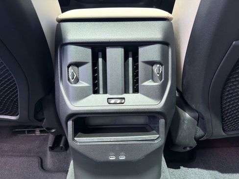 Used 2025 BMW X3 M50 AWD/4WD image 34
