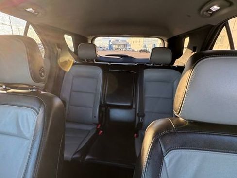 Used 2019 Chevrolet Equinox Premier image 29