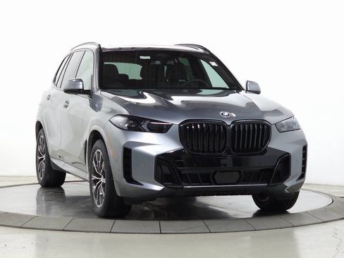 Used 2026 BMW X5 xDrive40i w/ M Sport Package AWD/4WD image 1