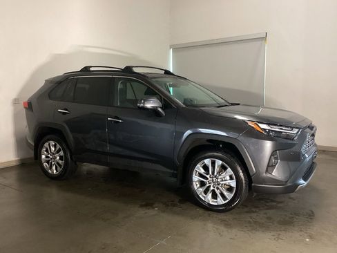 Used 2025 Toyota RAV4 Limited w/ Advanced Technology Package AWD/4WD image 7