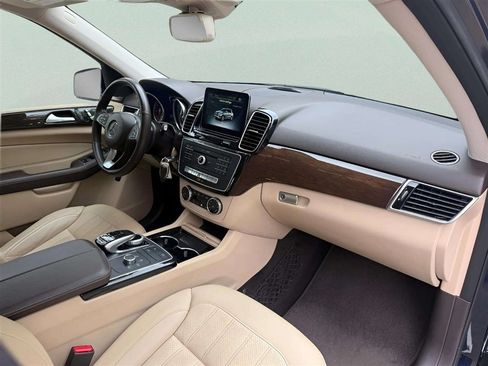 Used 2018 Mercedes-Benz GLE 350 4MATIC image 20