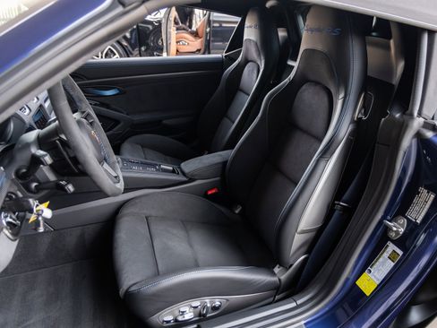 Certified 2025 Porsche 718 Boxster Spyder RS image 5