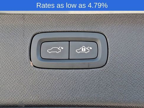 Certified 2024 Volvo XC90 B6 Plus w/ Protection Package Premier image 31