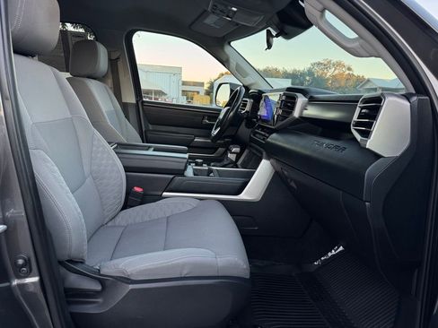 Used 2022 Toyota Tundra SR5 image 30