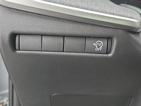 New 2026 Nissan Kicks SV w/ SV Premium Package FWD image 25
